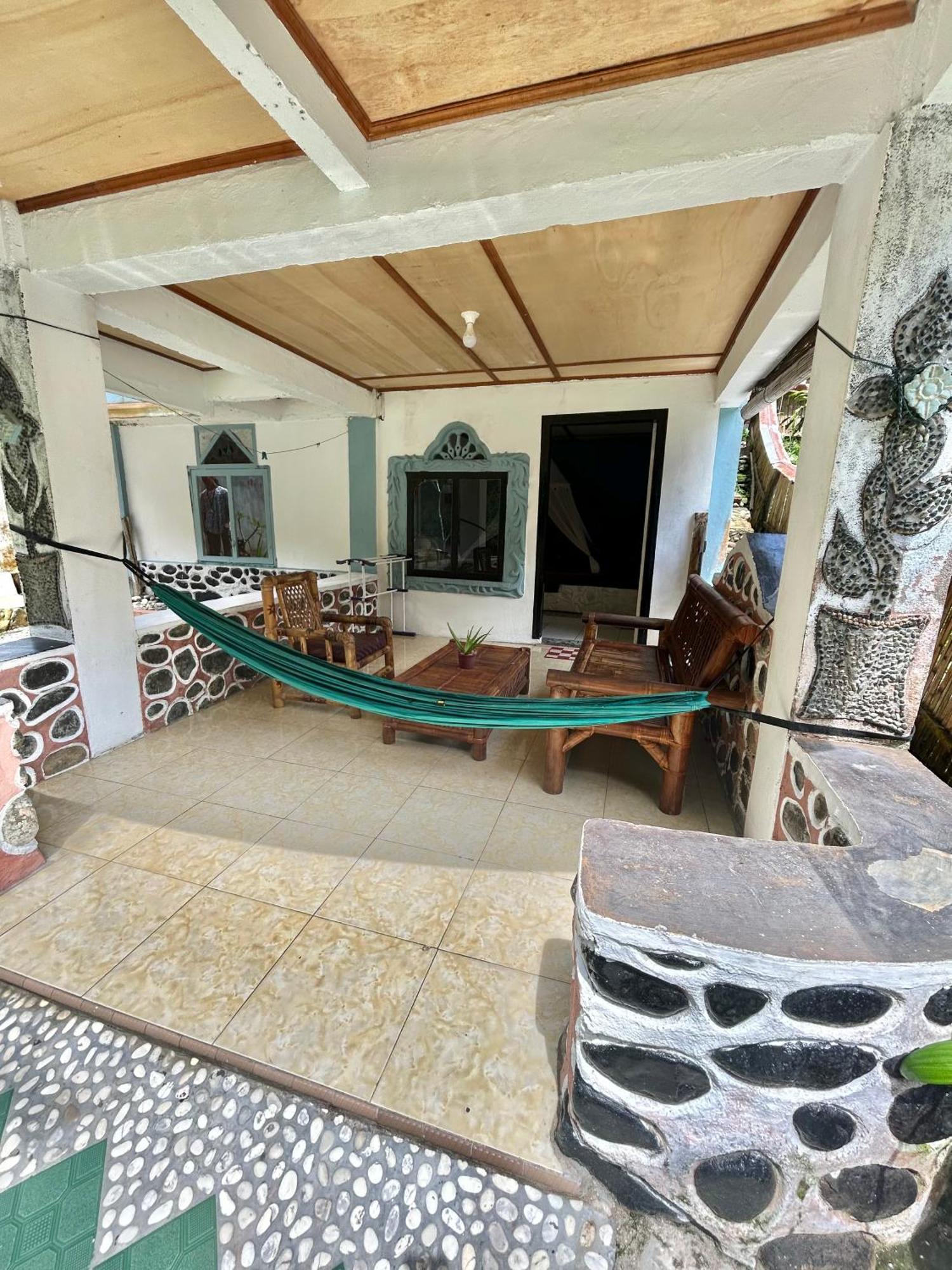 Aussie Inn Bukit Lawang Exterior foto